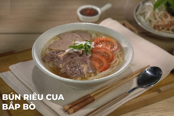 Bún riêu cua bắp bò