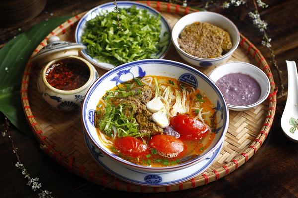 Bún riêu cua đồng truyền thống
