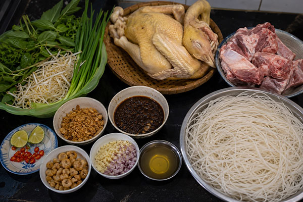 cách nấu phở gà khô gia lai