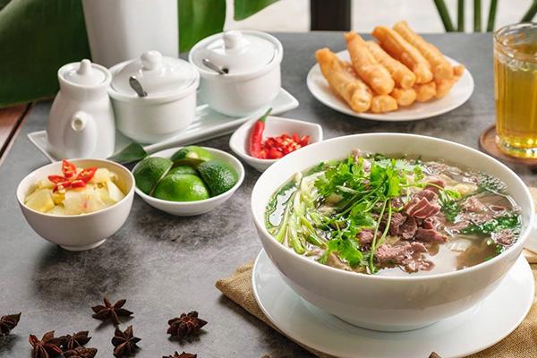cách thưởng thức phở bò trọn vị