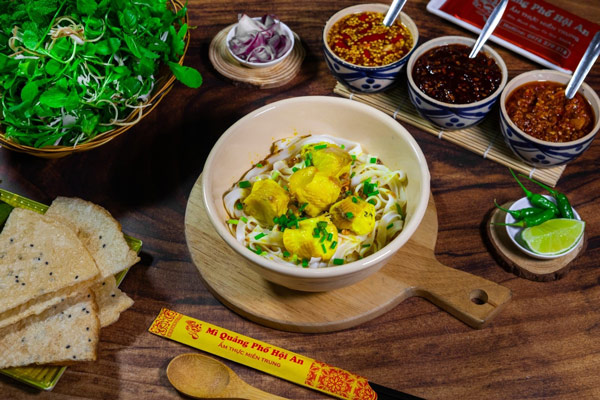 mì quảng cá lóc